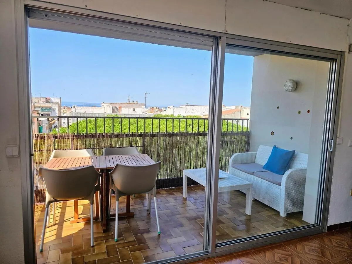 Amplio Y Luminoso Apartamento Con Terraza A 5 Min Del Mar Daire Roses